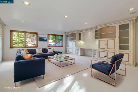 $3,700,000 | 74 Yarrow Valley Lane, Orinda, CA 94563