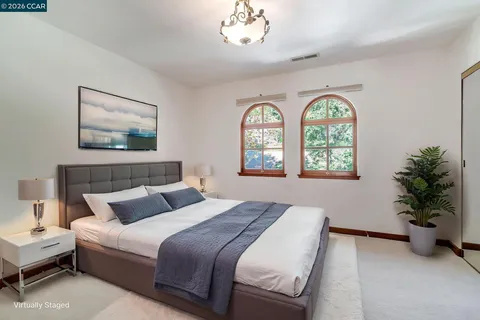 $3,700,000 | 74 Yarrow Valley Lane, Orinda, CA 94563