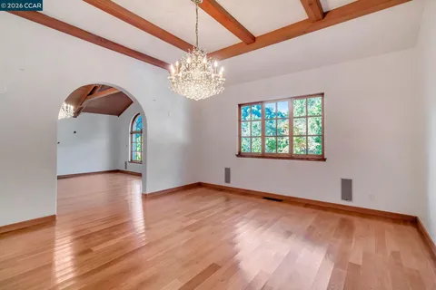 $3,700,000 | 74 Yarrow Valley Lane, Orinda, CA 94563