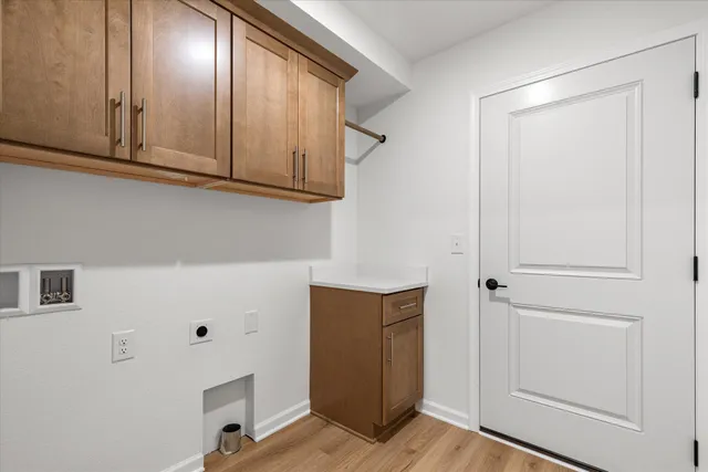 $402,900 | 520 Hunter Oaks Boulevard, Unit 801, Watertown, WI 53094