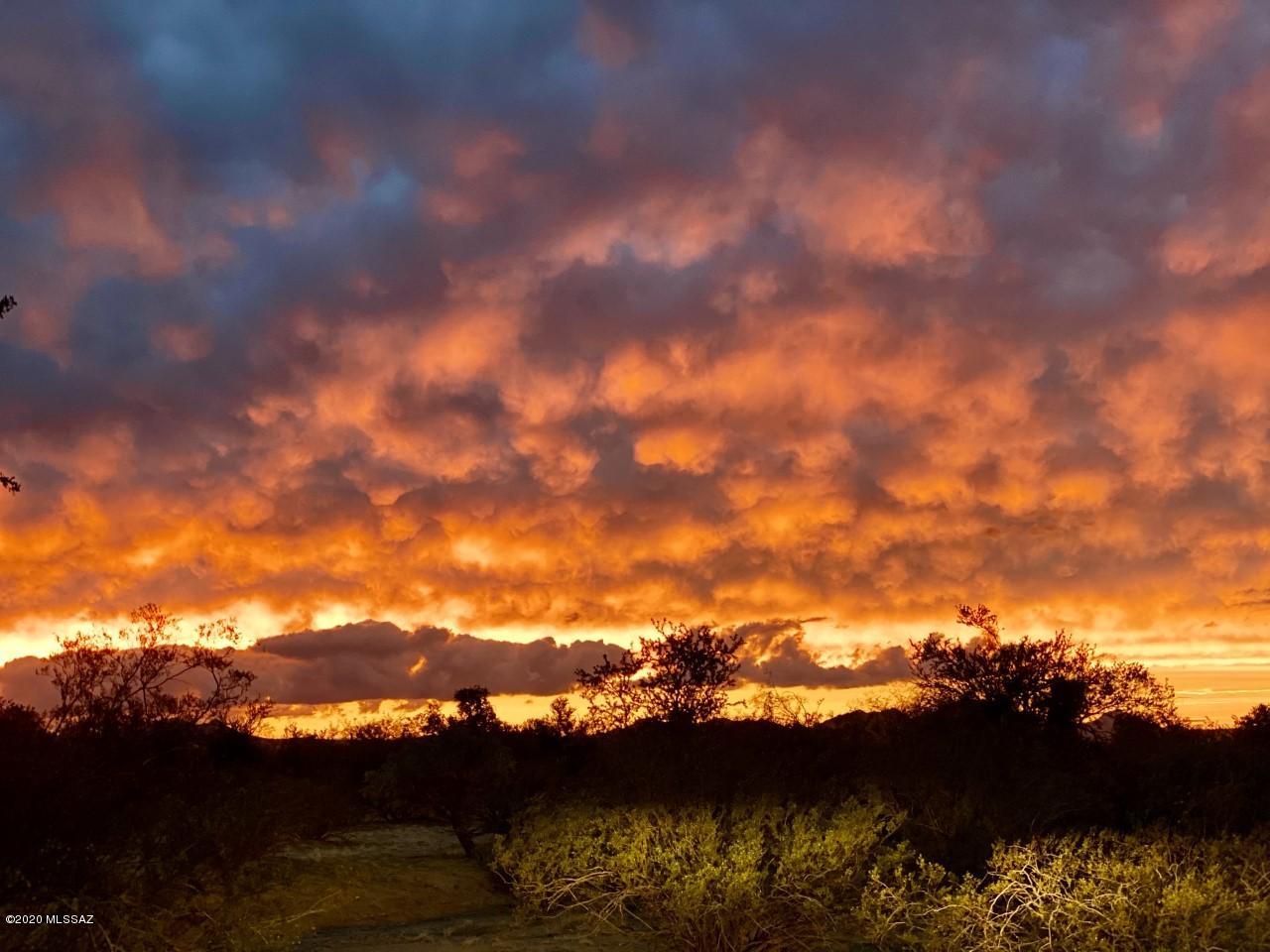 6596 North Sanders Road Tucson, AZ 85743 - Photo 4 of 23 Gallery Image 4