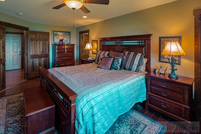 112 Hummingbird Road Beech Mountain, NC 28604 - Photo 8 of 35 Gallery Image 8