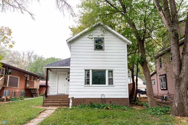 $155,000 | 601 10th Street South, Fargo, ND 58103