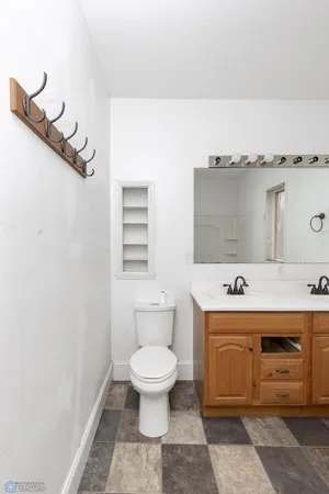 $155,000 | 601 10th Street South, Fargo, ND 58103