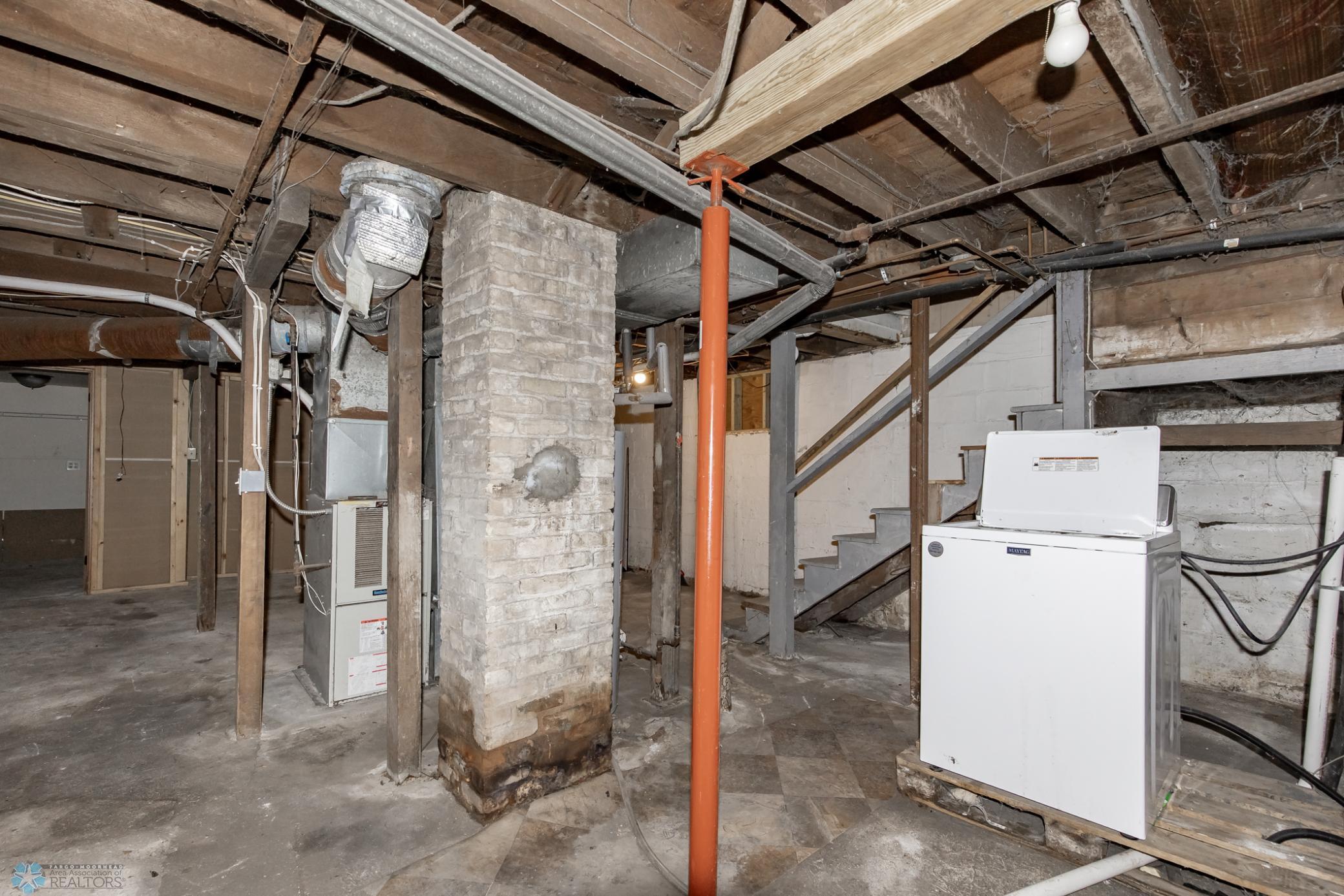 601 10th Street South Fargo, ND 58103 - Photo 32 of 35