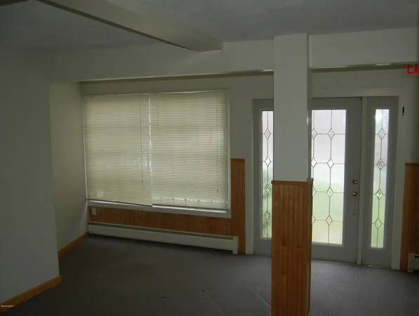 $1,600 | 30 Stockbridge Road, Great Barrington, MA 01230