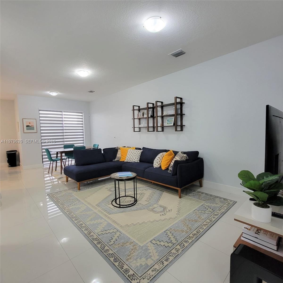 491 Southwest 91st Place Miami, FL 33174 - Photo 4 of 14