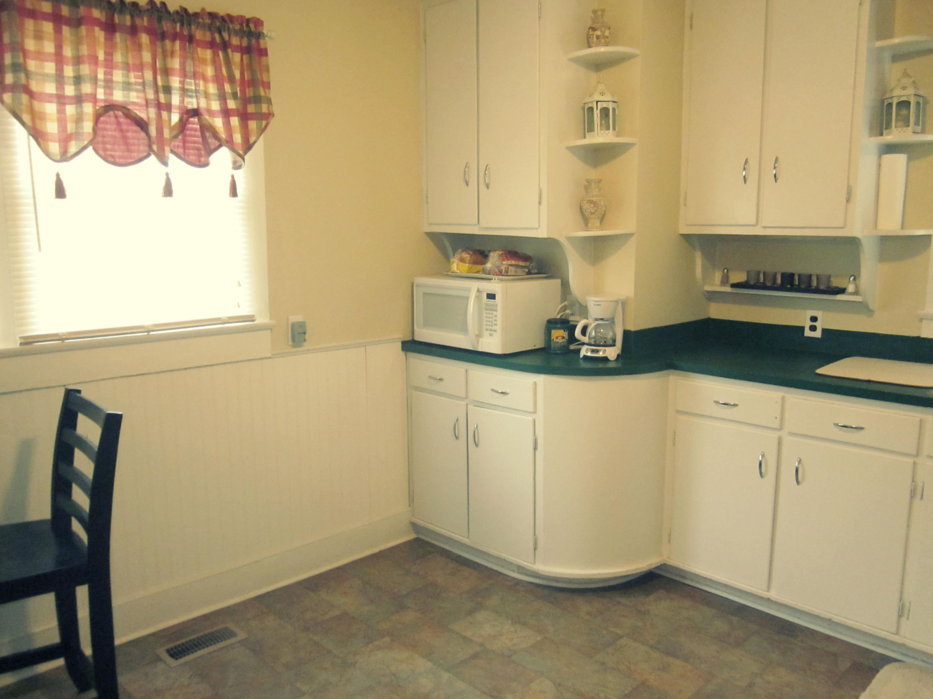 4914 McIntyre Road Knoxville, TN 37914 - Photo 4 of 25 Kitchen