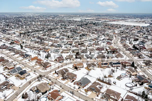 $609,900 | 8548 Monaghan Drive, Tinley Park, IL 60487