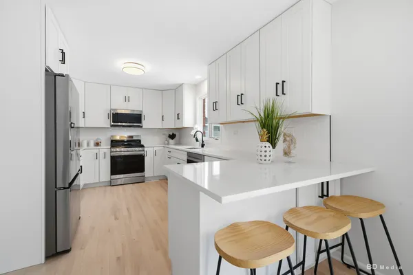 $609,900 | 8548 Monaghan Drive, Tinley Park, IL 60487