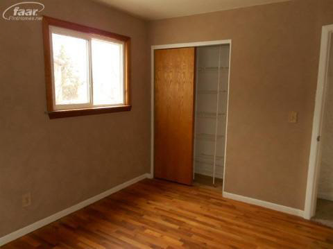 7203 North Nichols Road Flushing, MI 48433 - Photo 9 of 12 20166550-8.JPG