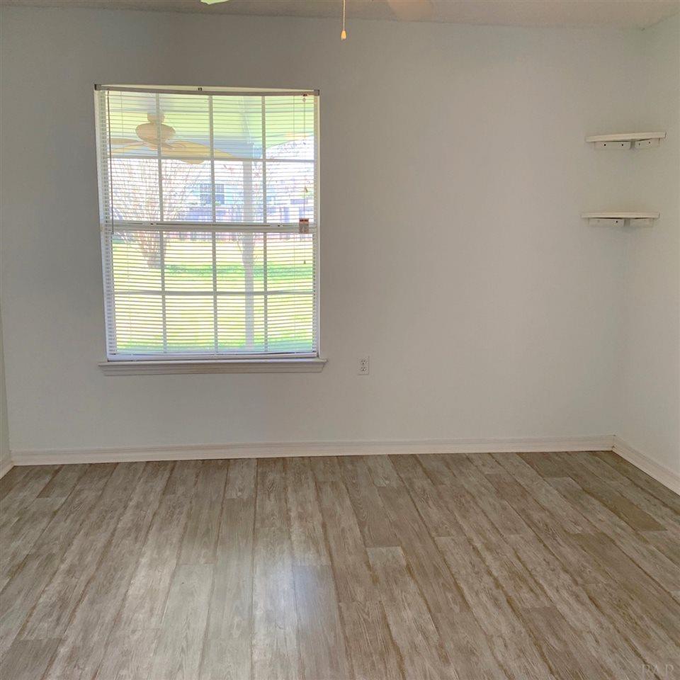 1158 Brownfield Road Pensacola, FL 32526 - Photo 12 of 26