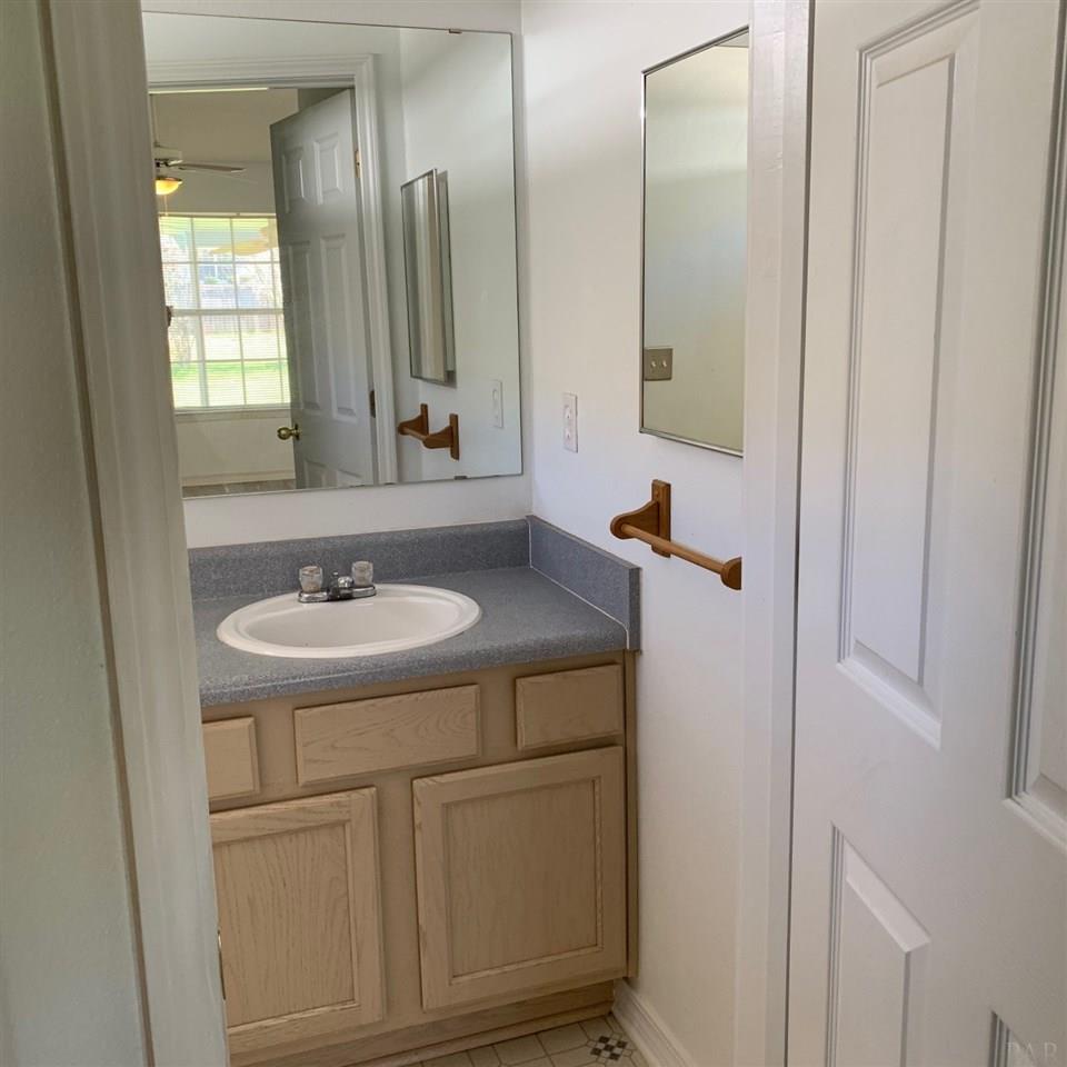 1158 Brownfield Road Pensacola, FL 32526 - Photo 13 of 26