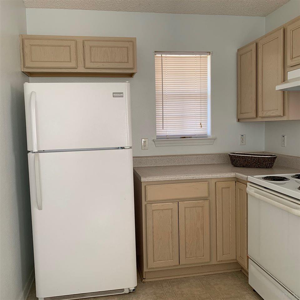 1158 Brownfield Road Pensacola, FL 32526 - Photo 6 of 26