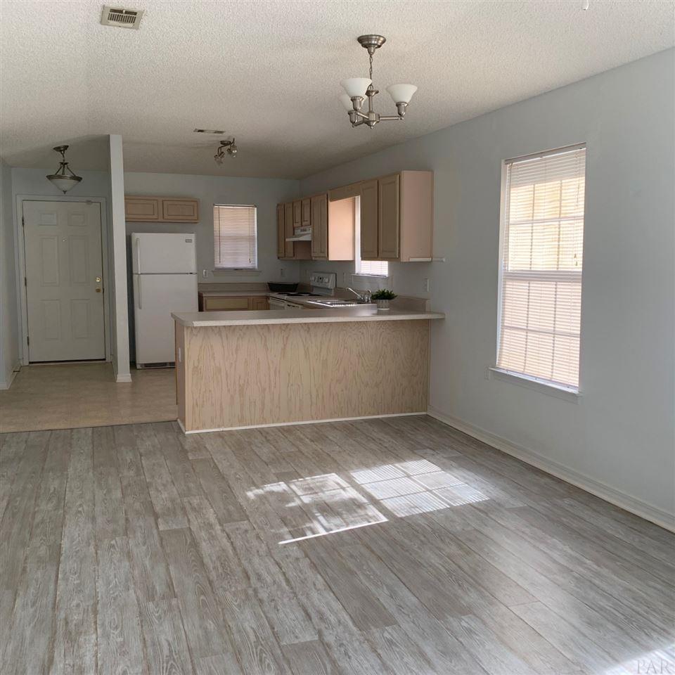 1158 Brownfield Road Pensacola, FL 32526 - Photo 9 of 26