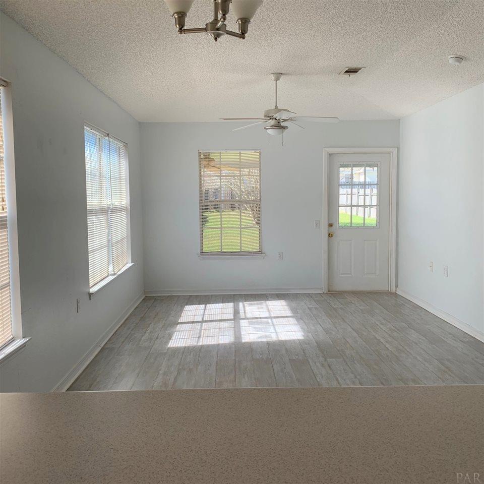 1158 Brownfield Road Pensacola, FL 32526 - Photo 10 of 26