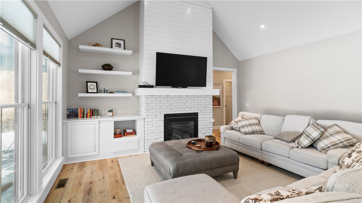 1241 Saugatucket Road South Kingstown, RI 02879 - Photo 12 of 41