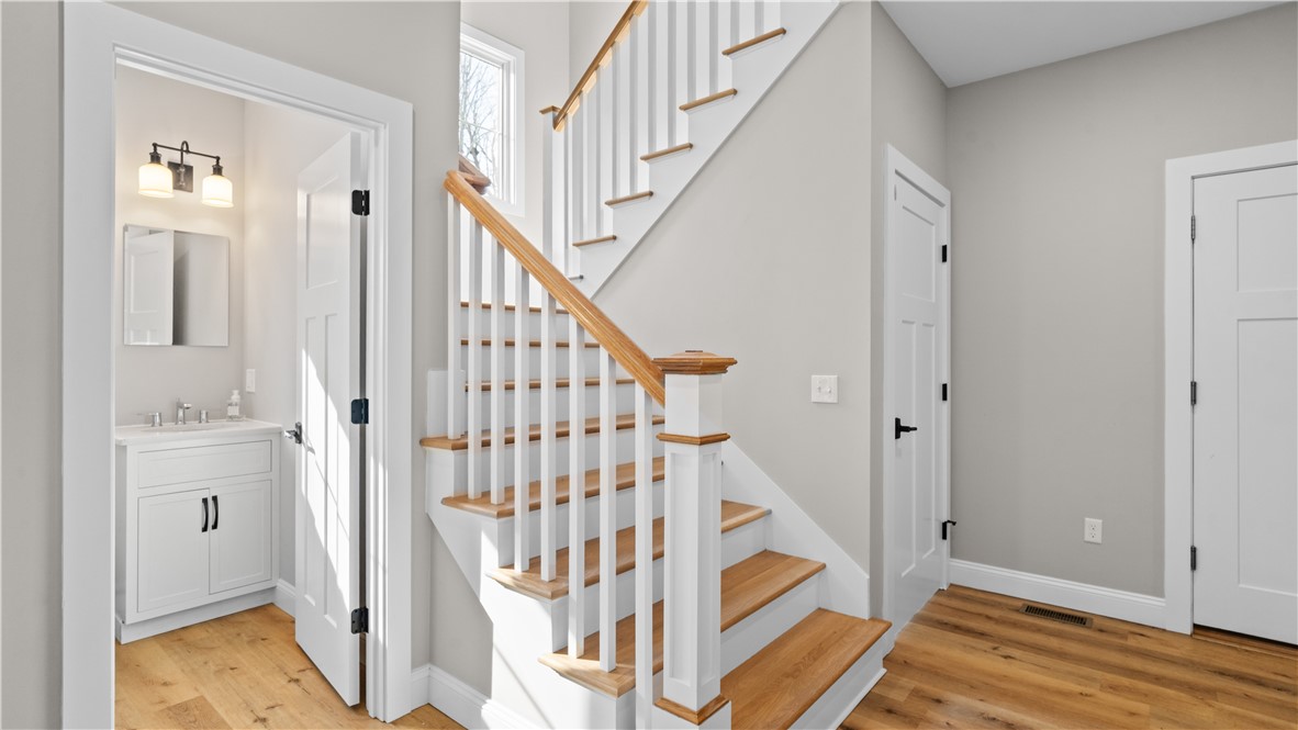 1241 Saugatucket Road South Kingstown, RI 02879 - Photo 31 of 41