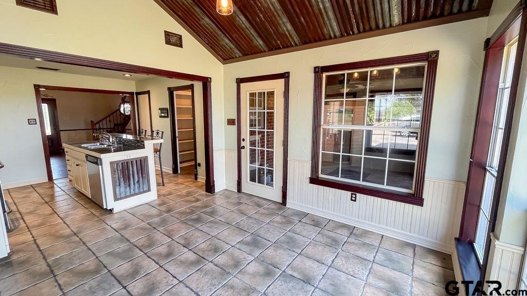 15902 County Road 472 Tyler, TX 75706 - Photo 14 of 29