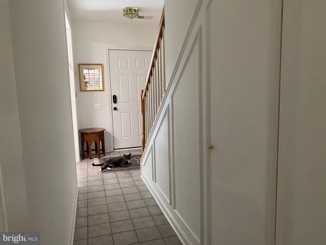 $500,000 | 11210 Edson Park Place, Unit 9, Rockville, MD 20852