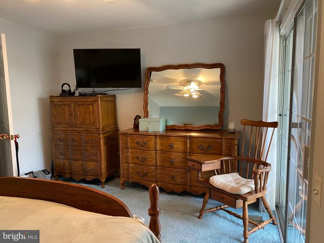 $500,000 | 11210 Edson Park Place, Unit 9, Rockville, MD 20852