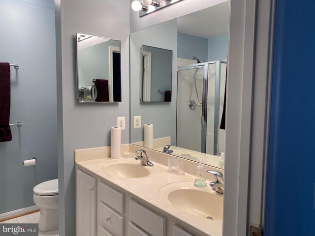 $500,000 | 11210 Edson Park Place, Unit 9, Rockville, MD 20852