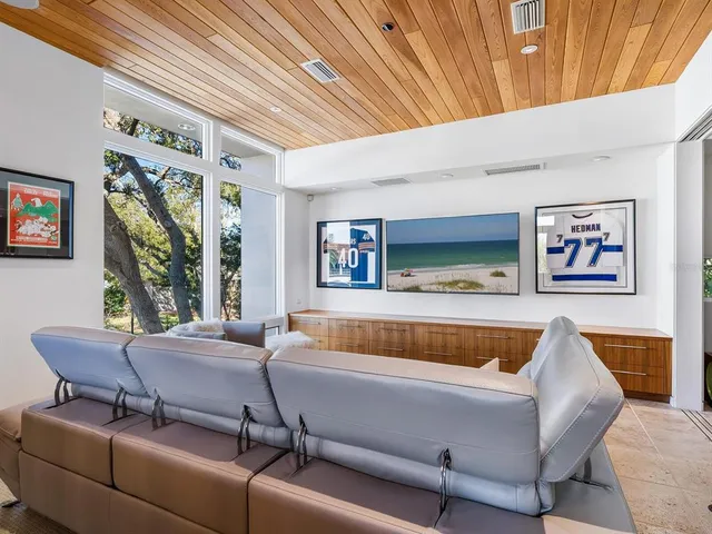 $6,350,000 | 1404 Kenilworth Street, Sarasota, FL 34231