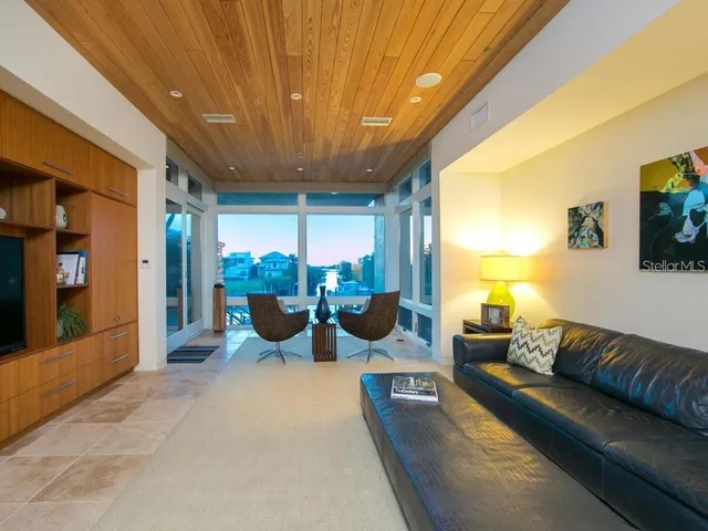 $6,350,000 | 1404 Kenilworth Street, Sarasota, FL 34231