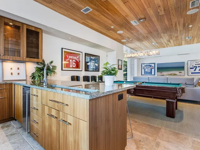 $6,350,000 | 1404 Kenilworth Street, Sarasota, FL 34231