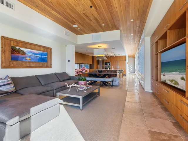 $6,350,000 | 1404 Kenilworth Street, Sarasota, FL 34231