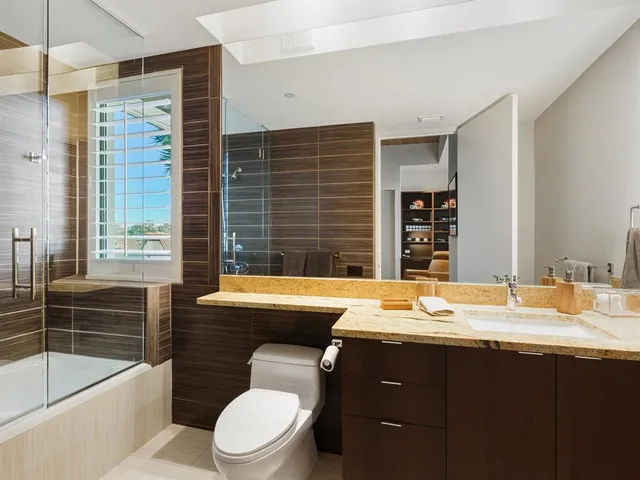 $6,350,000 | 1404 Kenilworth Street, Sarasota, FL 34231