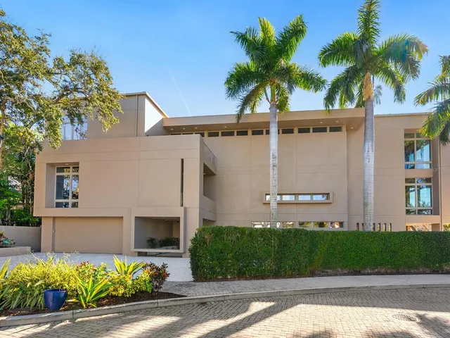 $6,350,000 | 1404 Kenilworth Street, Sarasota, FL 34231