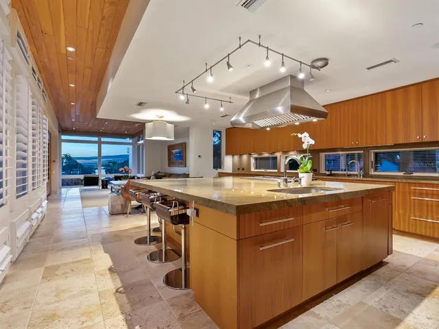 $6,350,000 | 1404 Kenilworth Street, Sarasota, FL 34231