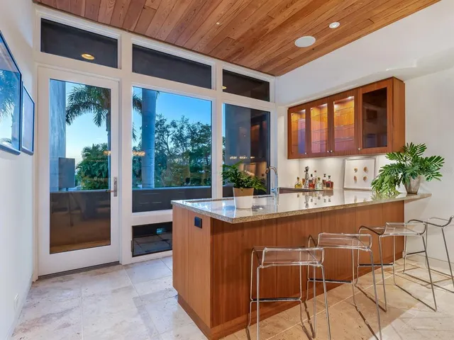 $6,350,000 | 1404 Kenilworth Street, Sarasota, FL 34231