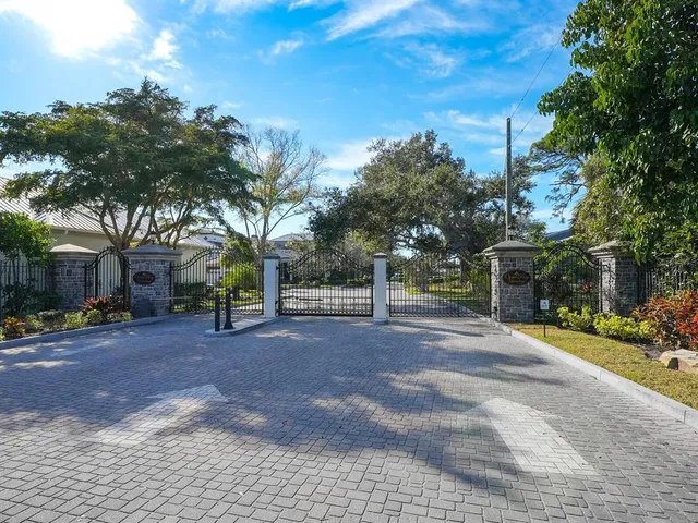 $6,350,000 | 1404 Kenilworth Street, Sarasota, FL 34231