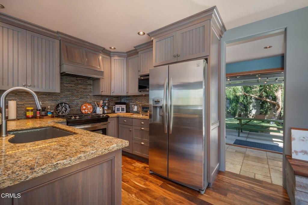 885 Riverside Street Ventura, CA 93001 - Photo 14 of 38 VCV-Riverside-110