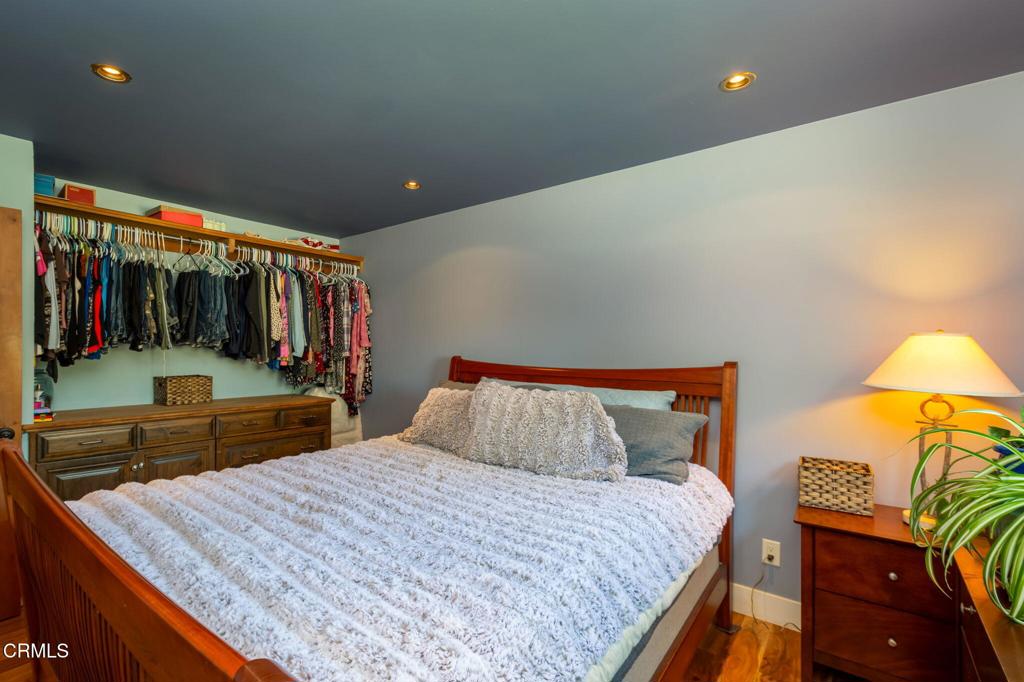 885 Riverside Street Ventura, CA 93001 - Photo 22 of 38 VCV-Riverside-118