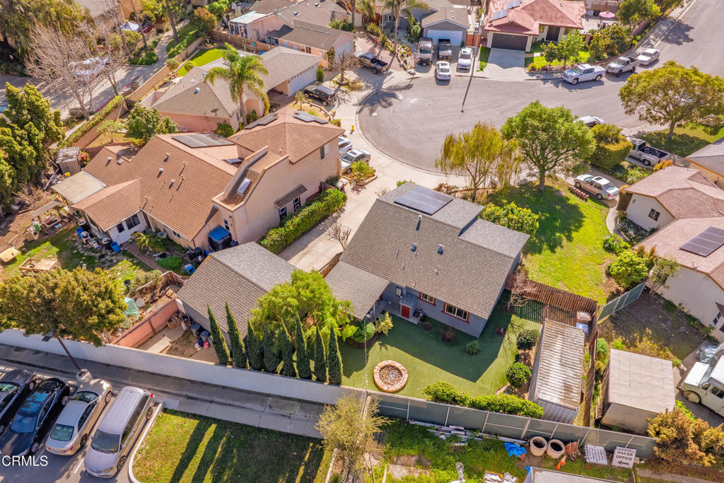 885 Riverside Street Ventura, CA 93001 - Photo 32 of 38 885 Riverside St Ventura-14