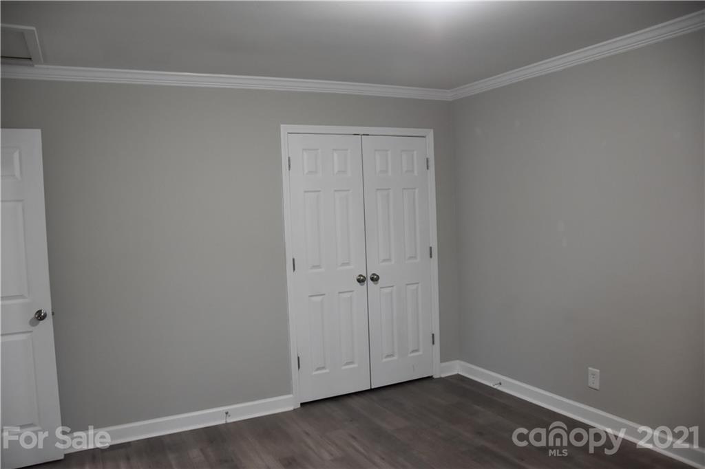 712 West Rice Street, Unit 5 Landis, NC 28088 - Photo 17 of 34 Gallery Image 17