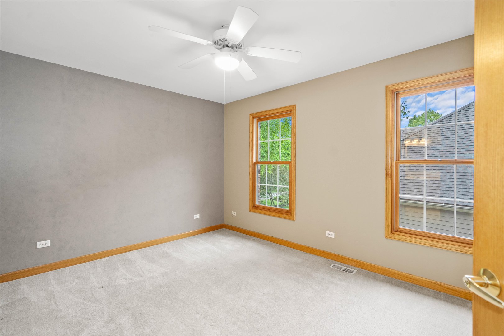 120 Fox Street Cary, IL 60013 - Photo 27 of 56 a view of an empty room with a window