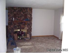 17 Gettysburg Drive Springfield, IL 62702 - Photo 3 of 4 Gallery Image 3