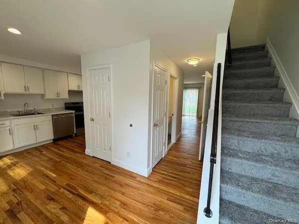 $2,800 | 3 Eisenhower Drive, Cornwall, NY 12518