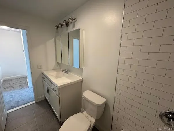 $2,800 | 3 Eisenhower Drive, Cornwall, NY 12518
