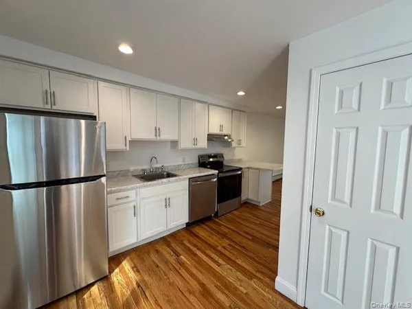 $2,800 | 3 Eisenhower Drive, Cornwall, NY 12518