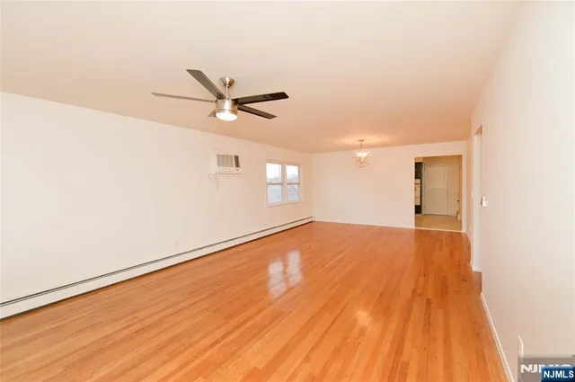 $3,100 | 52 Elizabeth Street, Unit 2, Garfield, NJ 07026