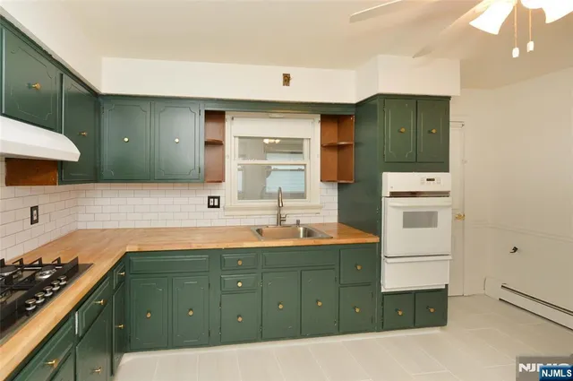 $3,100 | 52 Elizabeth Street, Unit 2, Garfield, NJ 07026