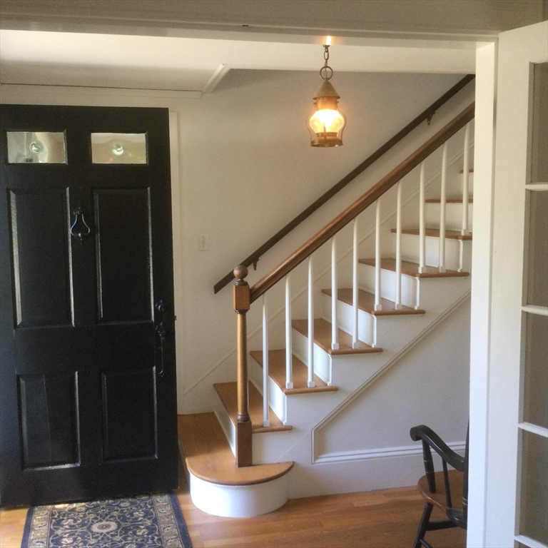 114 Chestnut Street Andover, MA 01810 - Photo 4 of 42
