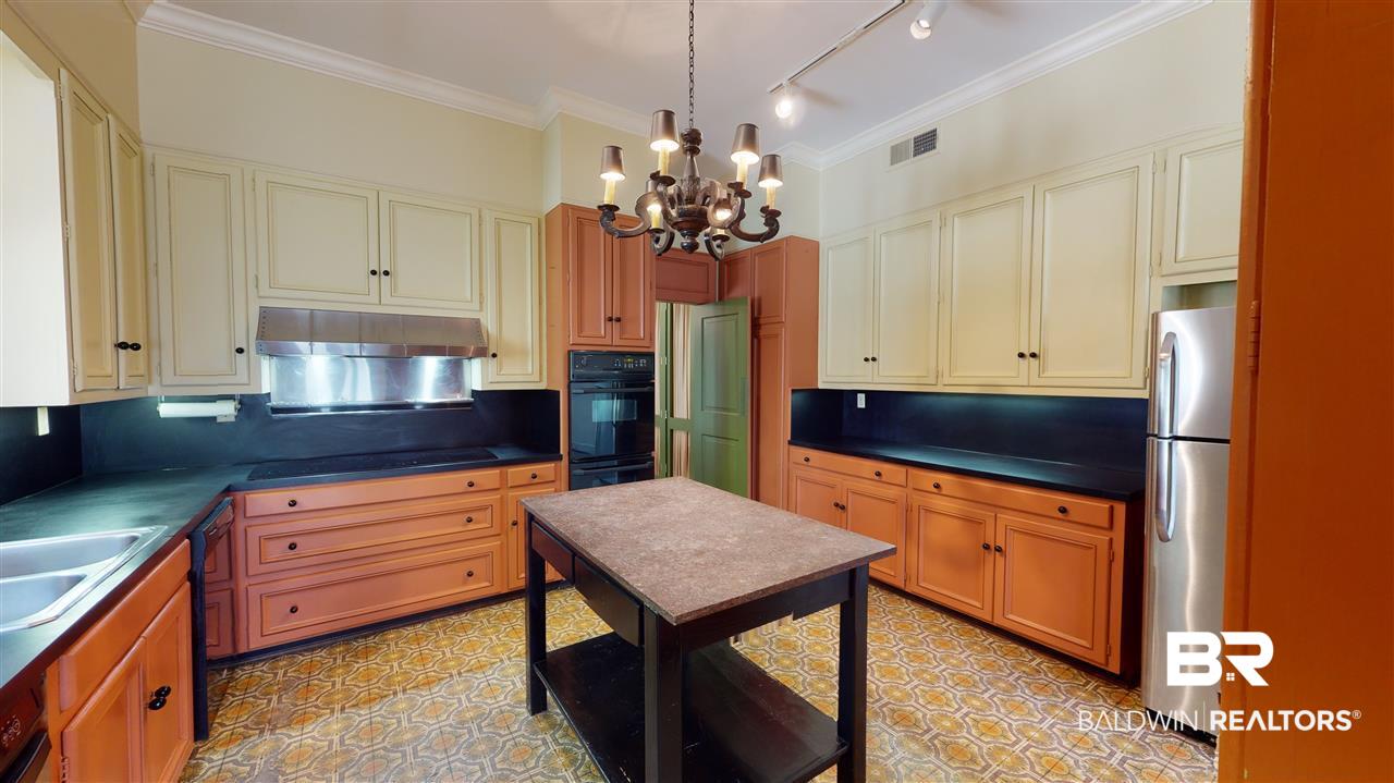 101 Eaton Square Mobile, AL 36608 - Photo 11 of 36