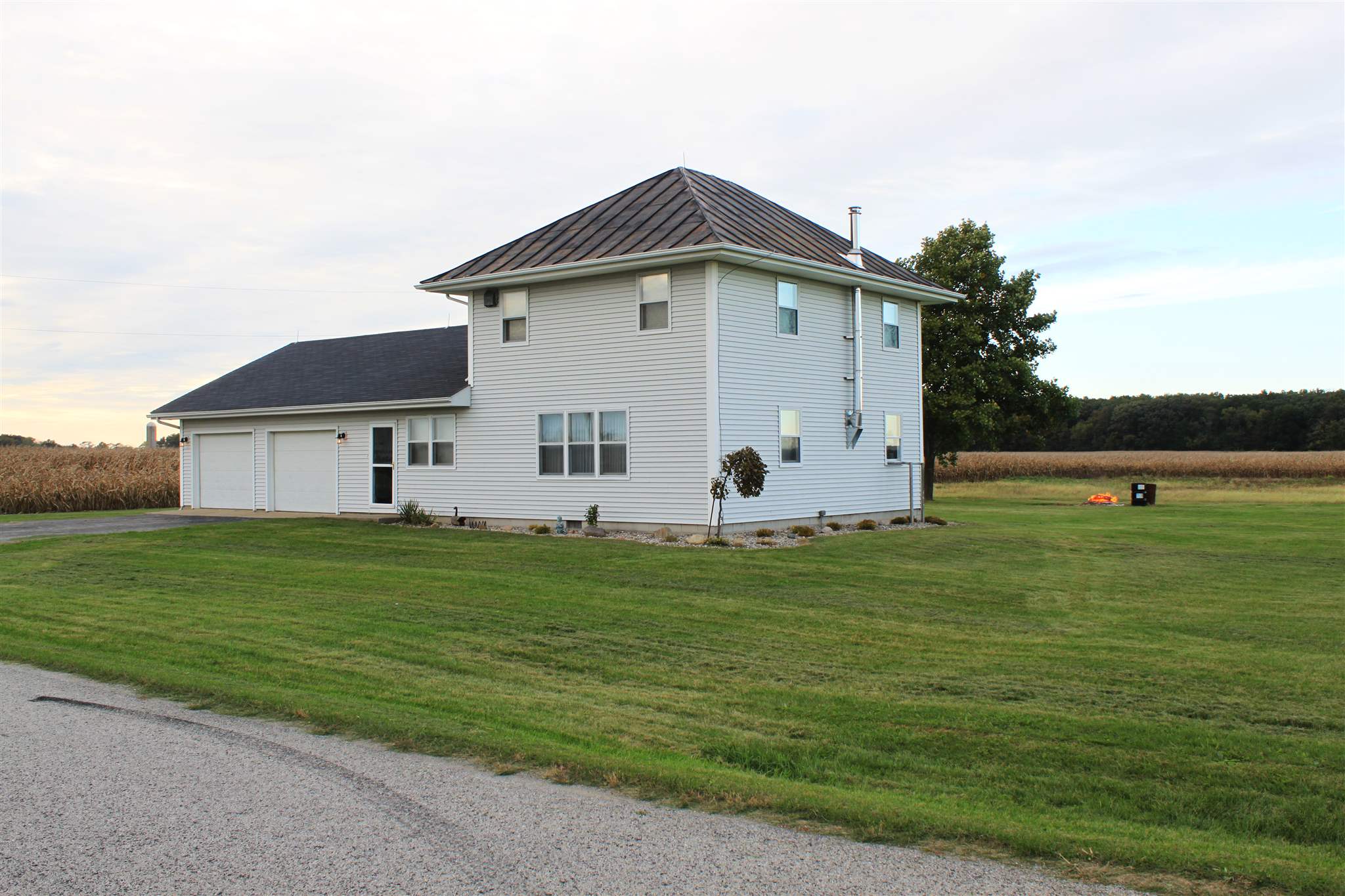 18707 Barkley Road Monroeville, IN 46773 - Photo 1 of 36