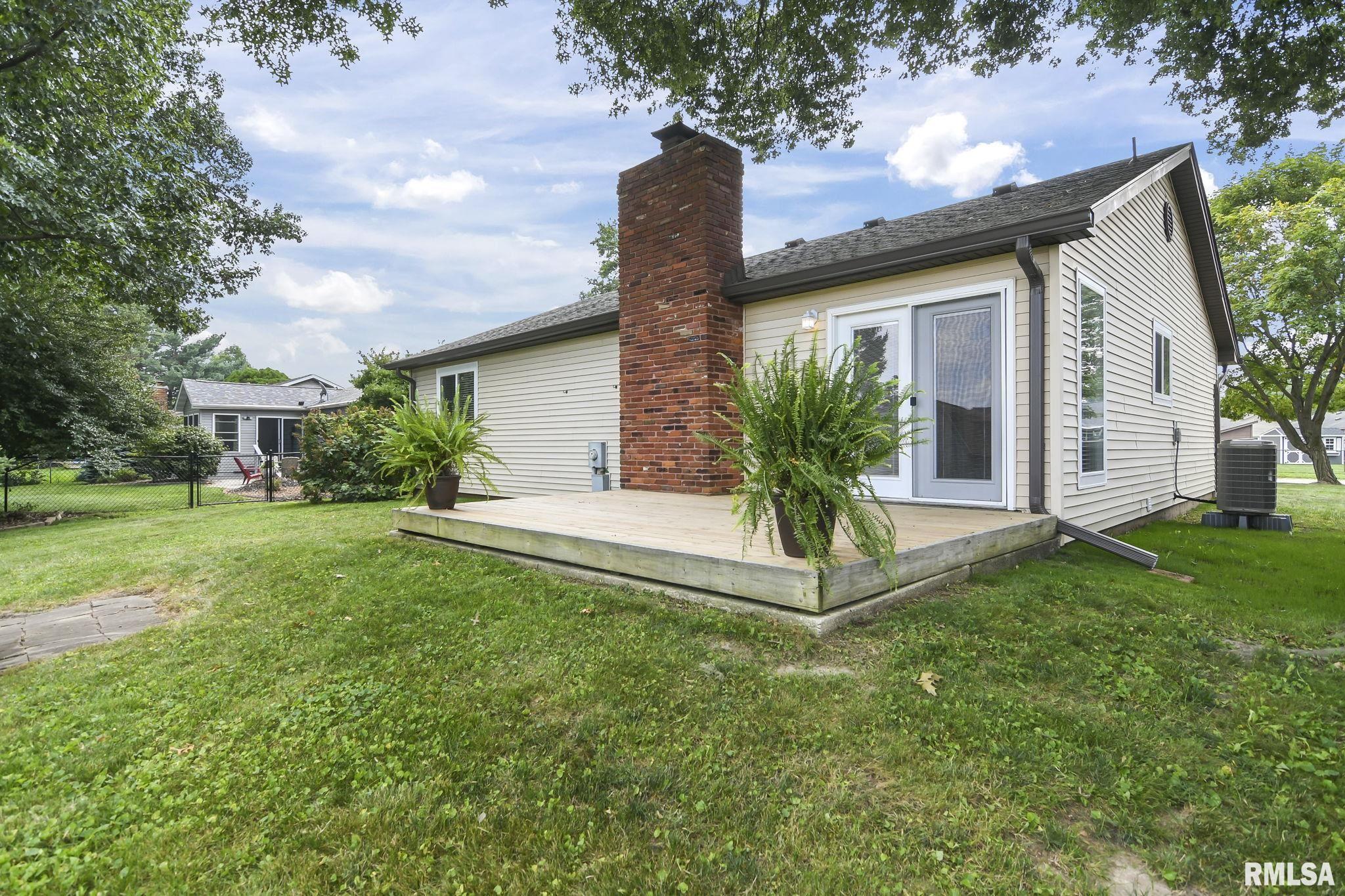 111 Springbrook Drive Springfield, IL 62702 - Photo 31 of 33